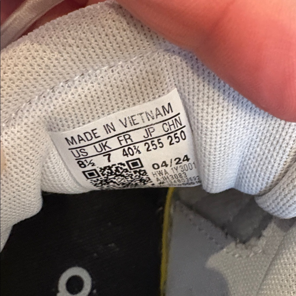 Adidas platform sneaker - Picture 4 of 5